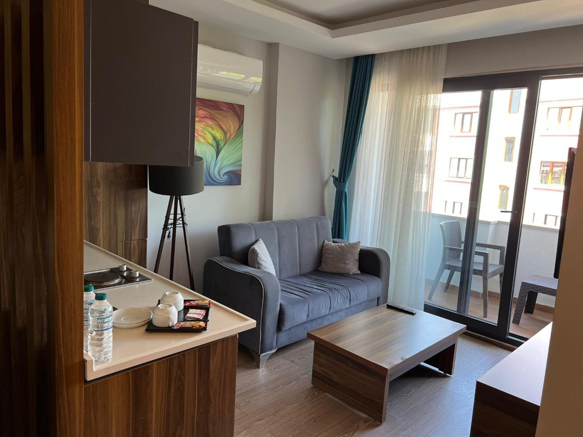 Ferah Suites Hotel Трабзон Екстериор снимка
